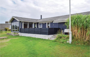 Beautiful Home In Knebel With House Sea View, Knebel
